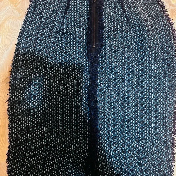 ESTATE SALE Lanvin Textured Tweed Pencil Skirt - Blue and Black - Picture 3 of 4